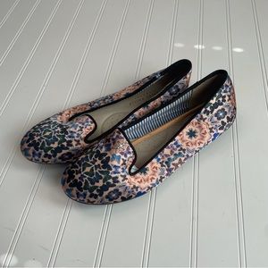 Charles Philip Shanghai Flats Women’s 8.5 shoes butterfly